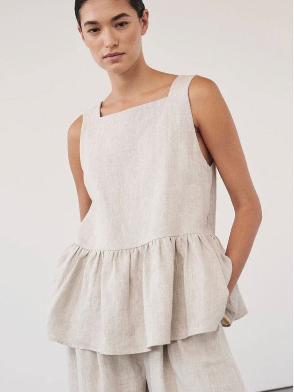 DISSH Natural Beige Daisy Peplum Linen Tank Top - size 6/8 NWT - Picture 1 of 5